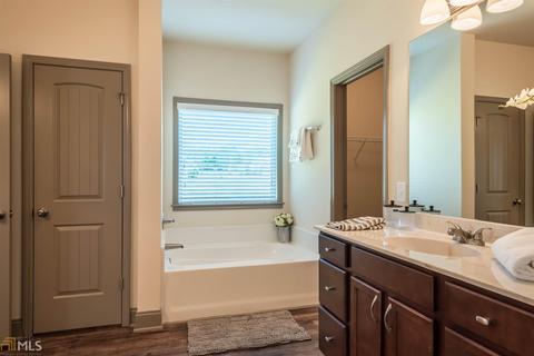 1408 Chapman Cir, Monroe, GA 30656 photo 23