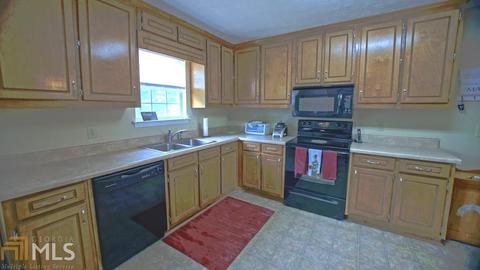 180 Brighton Dr, Covington, GA 30016 photo 9