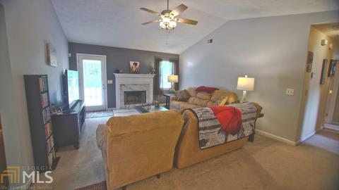 180 Brighton Dr, Covington, GA 30016 photo 4