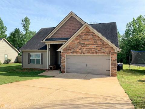 301 Perimeter Dr, Lagrange, GA 30240 photo 1