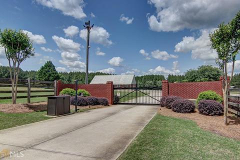 225 Meadows Rd, Covington, GA 30014 photo 4