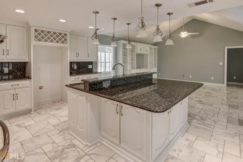 225 Meadows Rd, Covington, GA 30014 photo 10