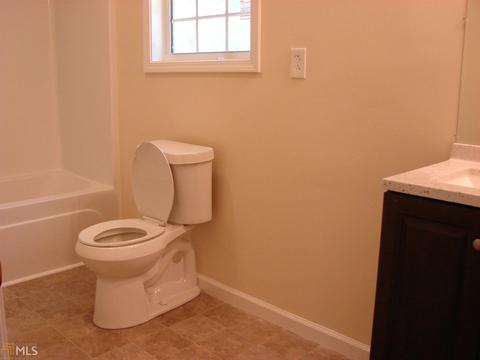 492 Chipley Mountville Rd, Lagrange, GA 30241 photo 4