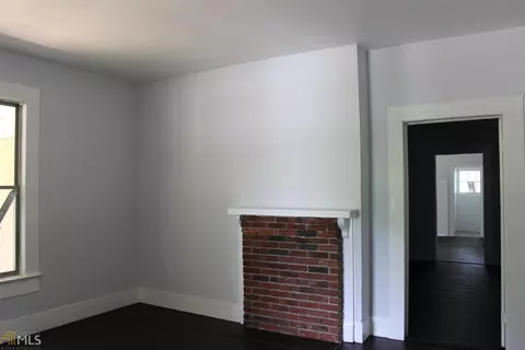 36 N Broad St, Porterdale, GA 30014 photo 9