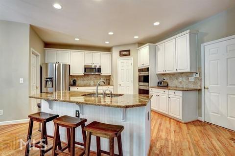 770 Riverside Dr, Suwanee, GA 30024 photo 9