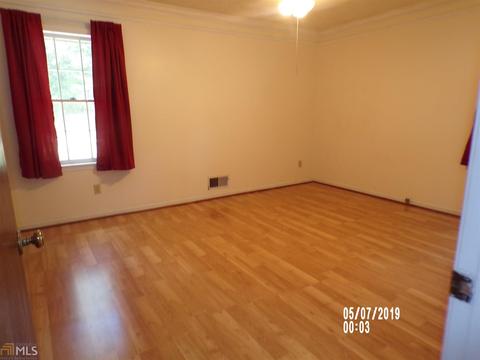 2620 Michael Cir, Duluth, GA 30096 photo 6