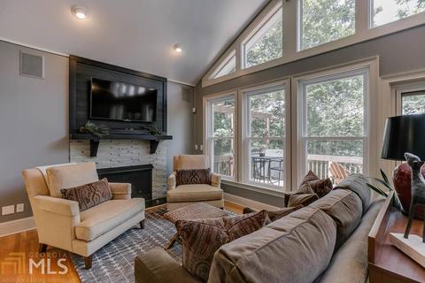 8960 Fields Way, Gainesville, GA 30506 photo 5