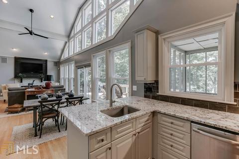 8960 Fields Way, Gainesville, GA 30506 photo 13