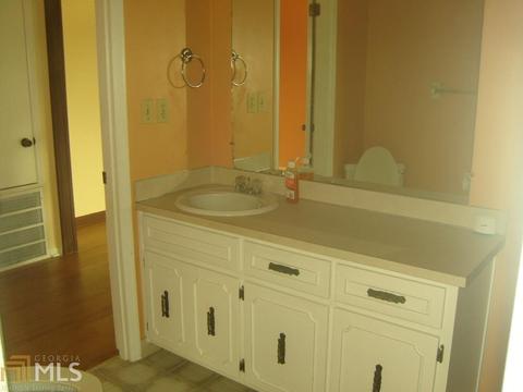 159 Lee Rd 358, Valley, AL 36854 photo 6