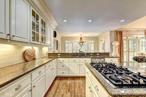 5990 Ettington Dr, Suwanee, GA 30024 photo 10
