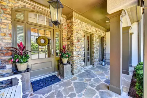 5990 Ettington Dr, Suwanee, GA 30024 photo 2