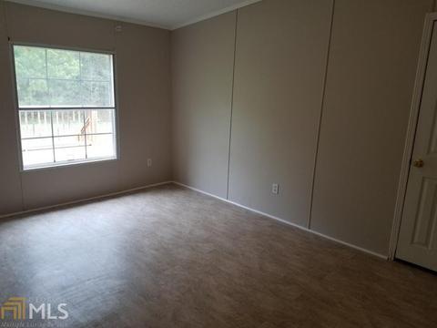 146 Pine Ridge Rd, White, GA 30184 photo 6