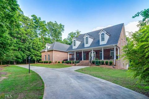 206 Stream Side Dr, Pendergrass, GA 30567 photo 2