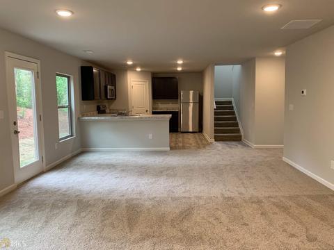 3516 Topaz Ter, Rex, GA 30273 photo 10