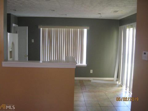 260 Meadow Ridge Dr, Covington, GA 30016 photo 8