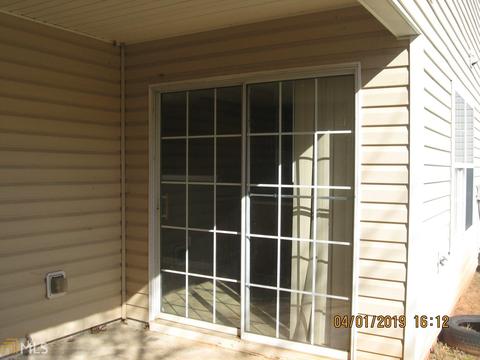 260 Meadow Ridge Dr, Covington, GA 30016 photo 4