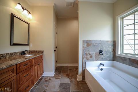 129 Johns Way, Commerce, GA 30529 photo 18