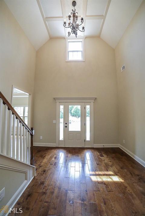 129 Johns Way, Commerce, GA 30529 photo 4