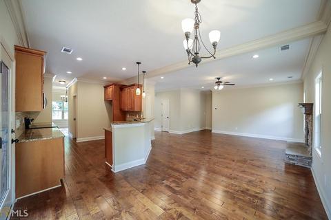 129 Johns Way, Commerce, GA 30529 photo 11