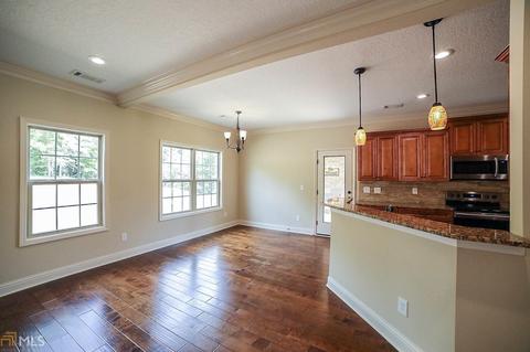 129 Johns Way, Commerce, GA 30529 photo 10