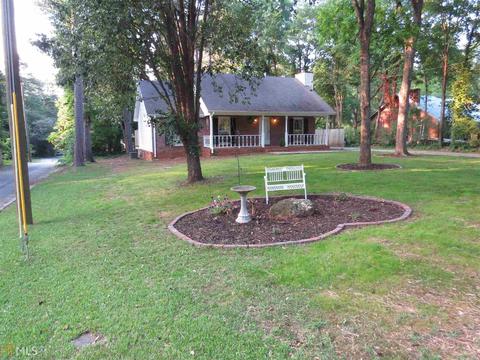 1541 E Tugalo St, Toccoa, GA 30577 photo 2