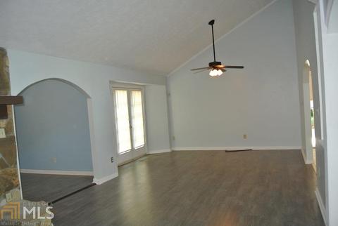 3213 Glen Hollow Dr, Rex, GA 30273 photo 5