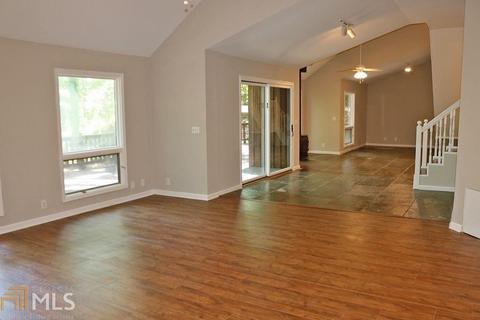 4064 Ryckeley Dr, Gainesville, GA 30504 photo 9
