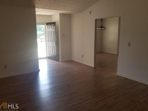 115 Cypress Dr, Covington, GA 30016 photo 2