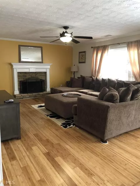 300 Avonlea Dr, Covington, GA 30016 photo 7