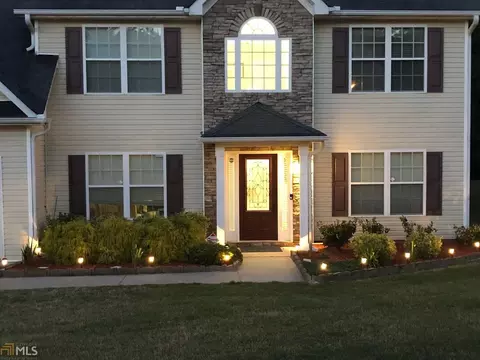 300 Avonlea Dr, Covington, GA 30016 photo 2
