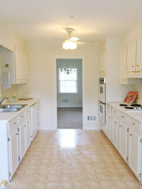 3247 Clairmont Ave, Macon, GA 31204 photo 9