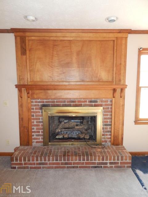 207 Merrill Dr, Lagrange, GA 30241 photo 5