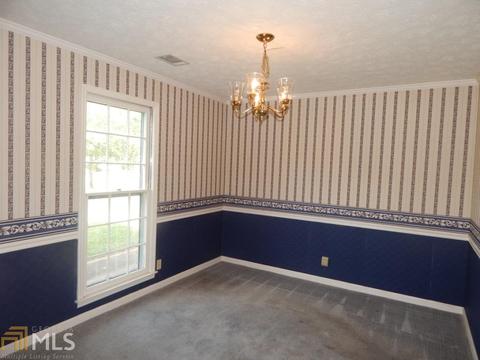 207 Merrill Dr, Lagrange, GA 30241 photo 6
