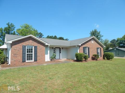 207 Merrill Dr, Lagrange, GA 30241 photo 2