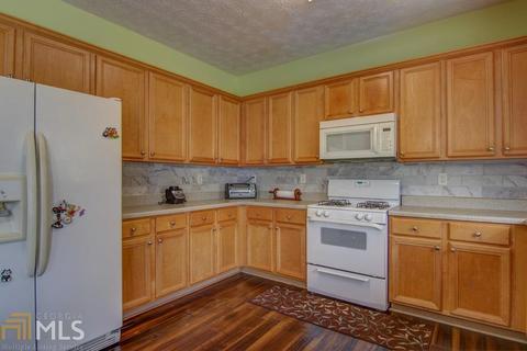 1028 Maple Leaf Dr, Mcdonough, GA 30253 photo 13