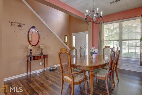 1028 Maple Leaf Dr, Mcdonough, GA 30253 photo 5