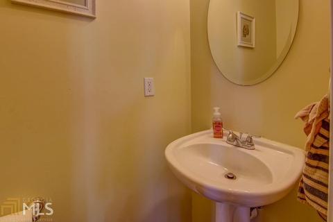 1028 Maple Leaf Dr, Mcdonough, GA 30253 photo 17