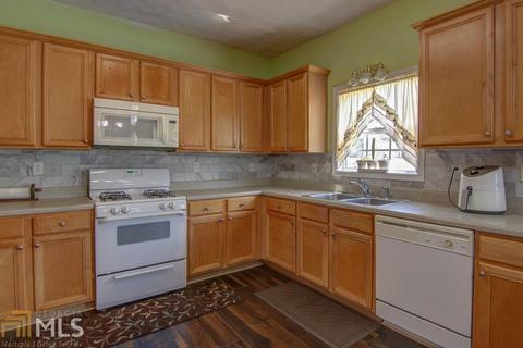 1028 Maple Leaf Dr, Mcdonough, GA 30253 photo 12