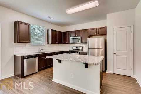 3613 Ebb Cir, Fairburn, GA 30213 photo 3