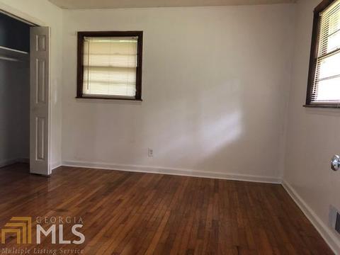 1769 Mural Cir, Morrow, GA 30260 photo 9