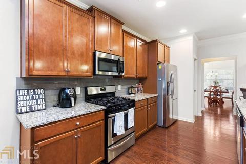 121 Brooks Cir, Hampton, GA 30228 photo 8