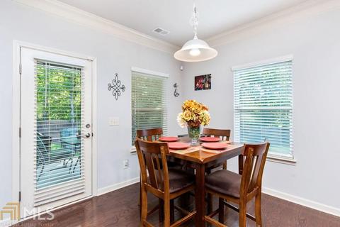 121 Brooks Cir, Hampton, GA 30228 photo 9