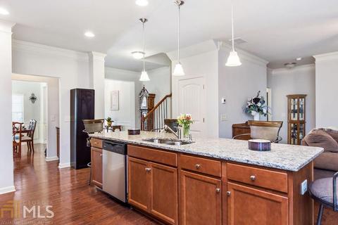 121 Brooks Cir, Hampton, GA 30228 photo 5