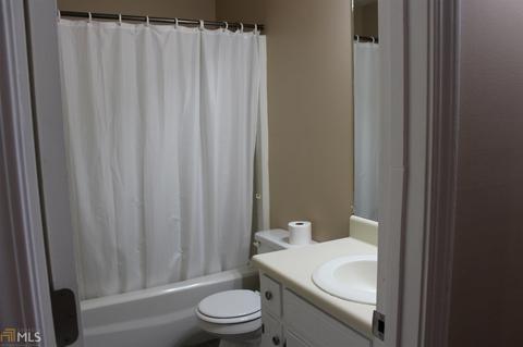 115 Riverbend Dr, Covington, GA 30014 photo 4