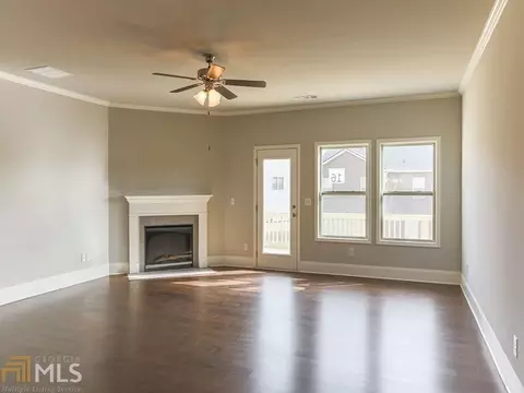 5999 Landers Loop, Fairburn, GA 30213 photo 4