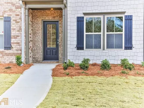 5999 Landers Loop, Fairburn, GA 30213 photo 2