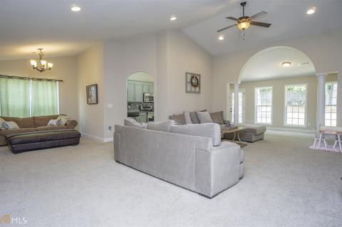 1405 Nantucket Dr, Bethlehem, GA 30620 photo 4
