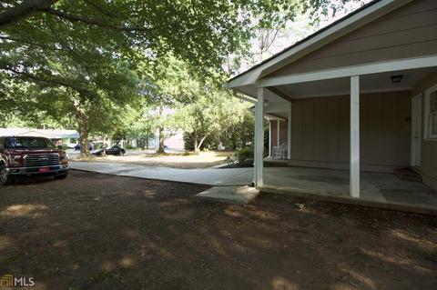8200 Laurel Dr, Covington, GA 30014 photo 2