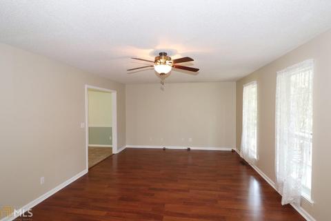 122 Augustus Dr, Warner Robins, GA 31093 photo 9