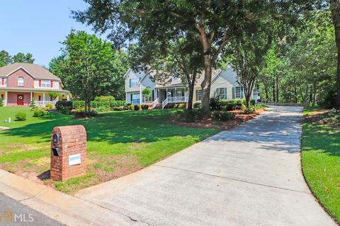 122 Augustus Dr, Warner Robins, GA 31093 photo 2